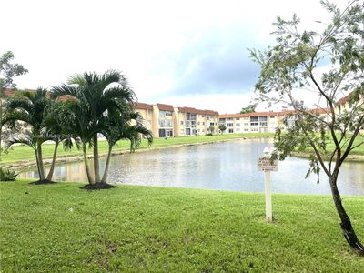 204 - 8901 Sunrise Lakes Blvd, Condo with 2 bedrooms, 2 bathrooms and null parking in Sunrise FL | Image 1