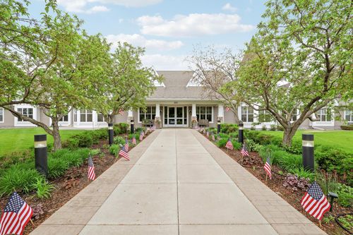 113-100 Clydesdale Trl, Medina, MN, 55340-4560 | Card Image