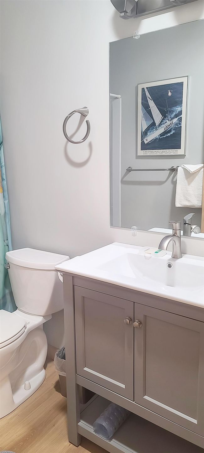 869 S Shore Rd, House other with 2 bedrooms, 2 bathrooms and null parking in LA POINTE WI | Image 17