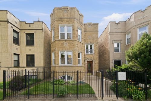 5706 N Maplewood Ave, Chicago, IL, 60659-5362 | Card Image