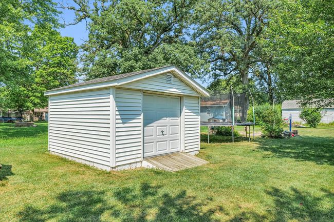 4 Cherry Ln, House other with 3 bedrooms, 2 bathrooms and 2 parking in Villa Grove IL | Image 27