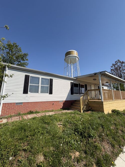 510 8th Ave E, Springfield, TN, 37172-2908 | Card Image