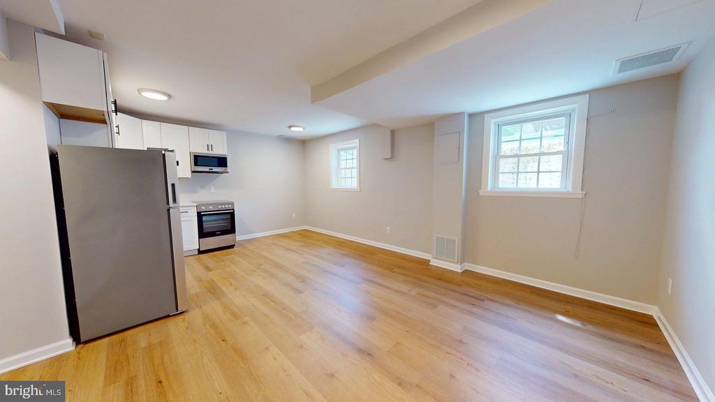 Residential Lease in ARLINGTON 2