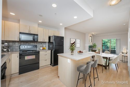 418-285 Newport Dr, Port Moody, BC, V3H5J6 | Card Image
