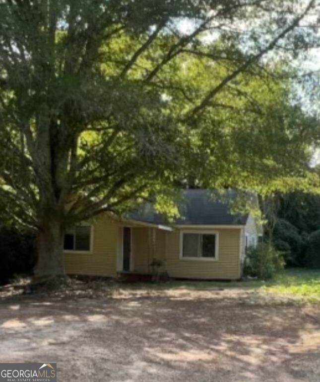 Hammond Dr, Griffin, GA 30224