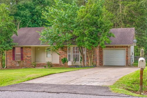 3325 Backridge Rd, Woodlawn, TN, 37191-8106 | Card Image
