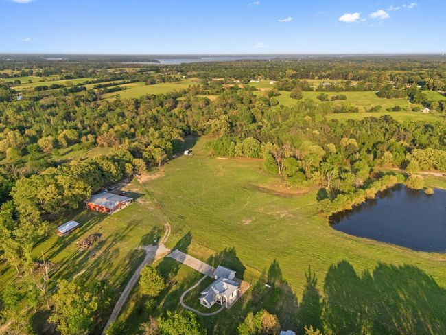 1028 Rs County Road 4261, House other with 3 bedrooms, 3 bathrooms and null parking in Emory TX | Image 12