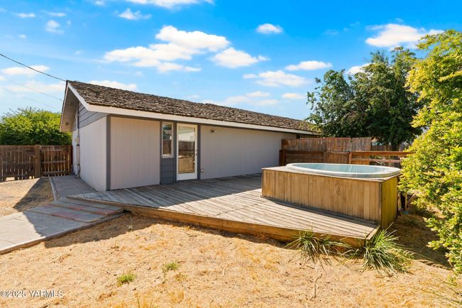 1620 Selah Loop Rd-27 | Image 24