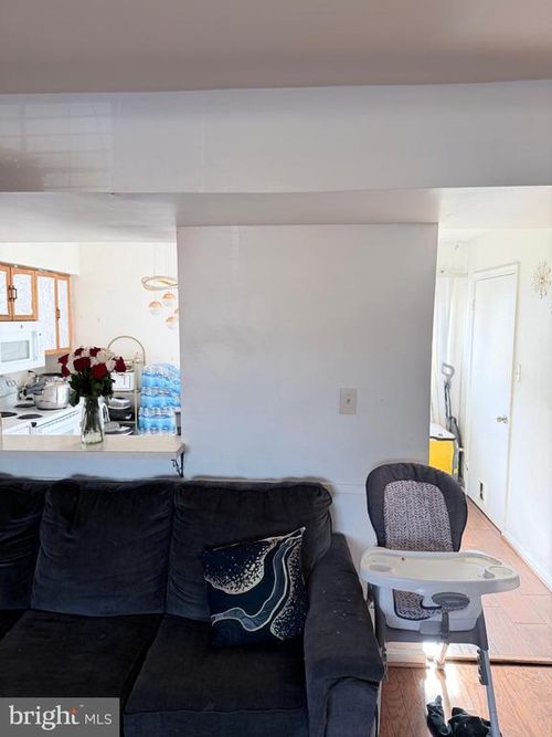 14819 Rising Sun Ln, HAYMARKET, VA, 20169-2926 | Card Image