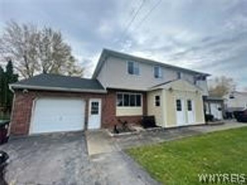 5355 Lake Ave, Orchard Park, NY, 14127-1042 | Card Image