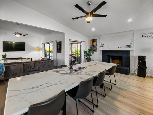 5744 Augusta Cir, House other with 3 bedrooms, 2 bathrooms and null parking in Sarasota FL | Image 8