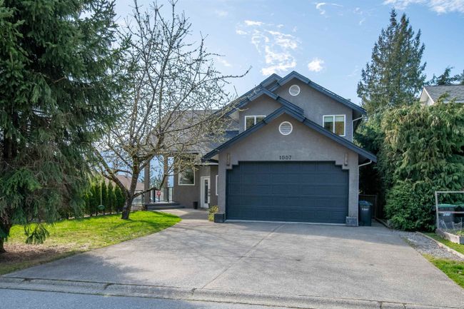1007 Tobermory Way, House other with 4 bedrooms, 3 bathrooms and 5 parking in Squamish BC | Image 31