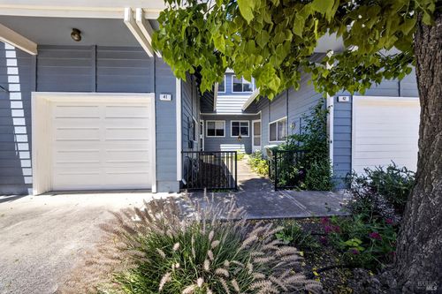 41 Meadowbrook Court, Cotati, CA, 94931 | Card Image