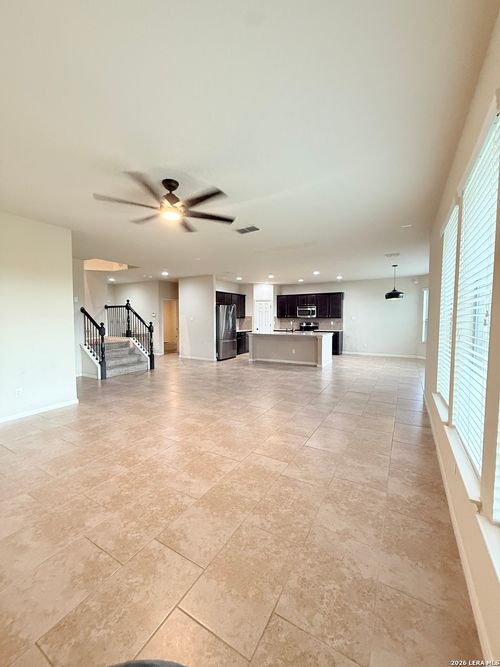 9010 Phoenix Park, Converse, TX, 78109-3797 | Card Image