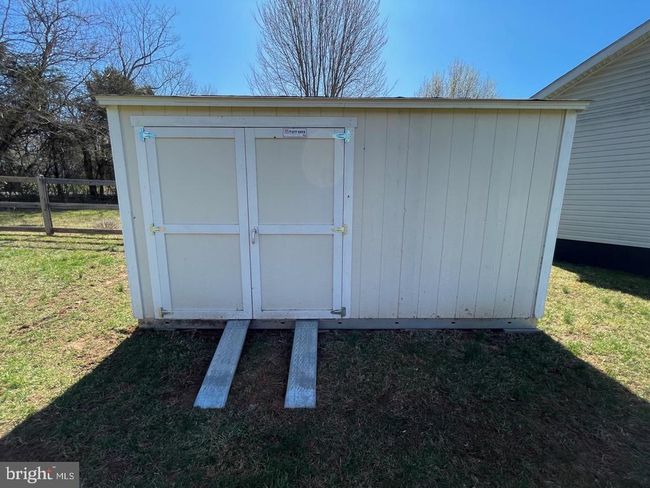 18393 Gaskins Ln, House other with 3 bedrooms, 2 bathrooms and null parking in JEFFERSONTON VA | Image 18