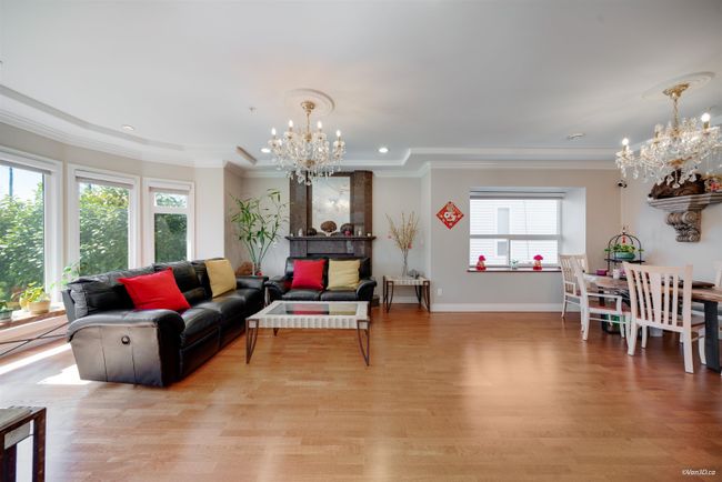 87 W 46 Th Avenue, House other with 6 bedrooms, 4 bathrooms and 5 parking in Vancouver BC | Image 7
