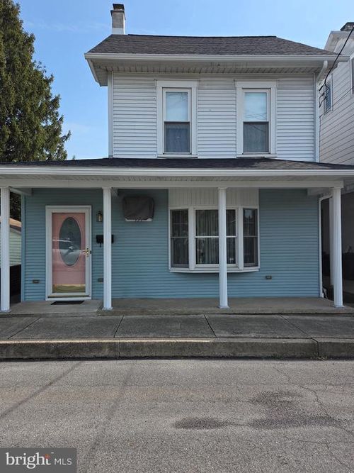454 S 2nd St, LYKENS, PA, 17048-1207 | Card Image