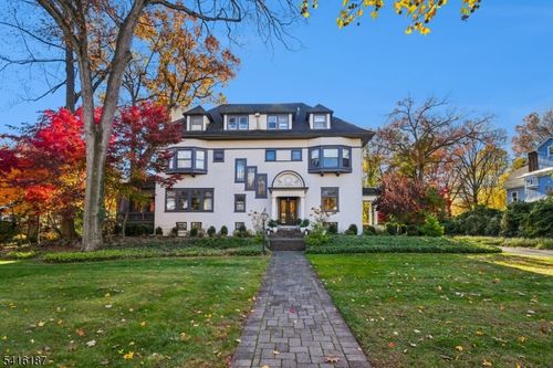 330 Hartford Rd, South Orange, NJ, 07079-2433 | Card Image