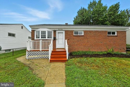 120 Cedar Hill Rd, BALTIMORE, MD, 21225-3904 | Card Image