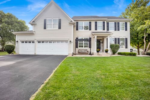 3044 Fairhaven Ln, Lake In The Hills, IL, 60156-6757 | Card Image