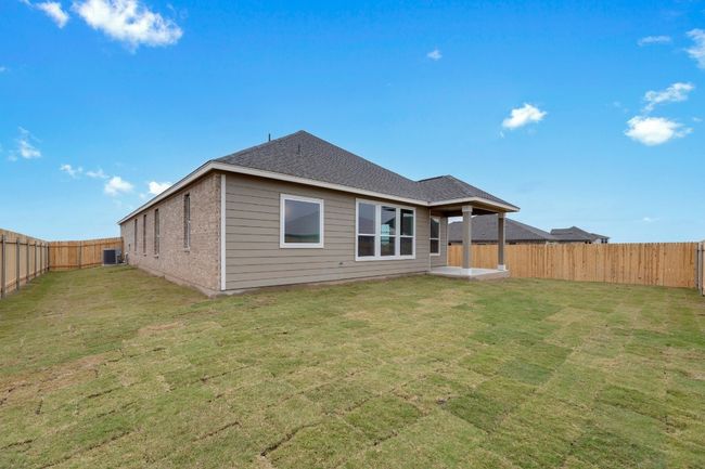 15009 Kiger Mustang Dr, House other with 4 bedrooms, 2 bathrooms and 2 parking in Manor TX | Image 29