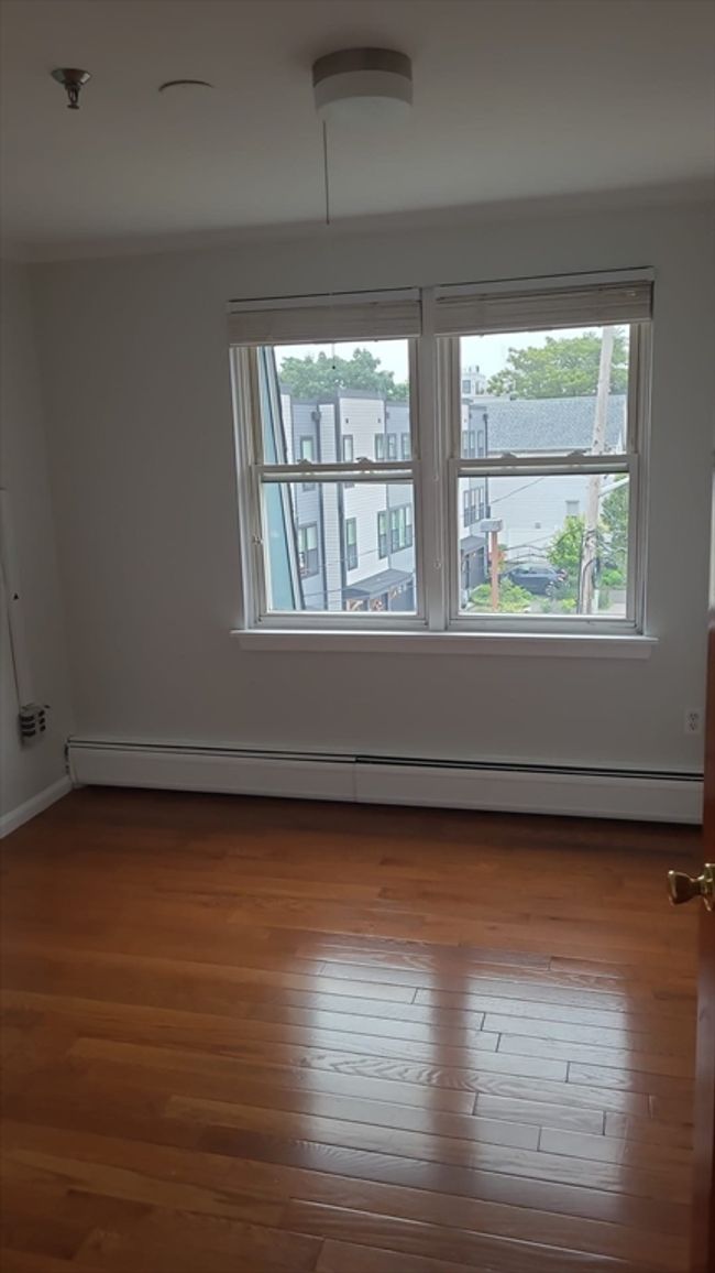 APT-303 - 38 Carter St, Condo with 2 bedrooms, 1 bathrooms and 1 parking in Everett MA | Image 32