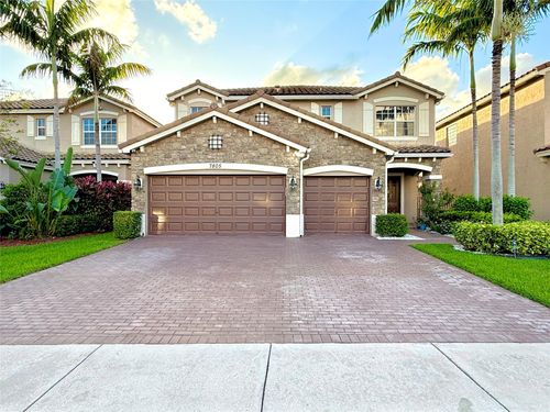 7805 Patriot St, Lake Worth, FL, 33463-8192 | Card Image