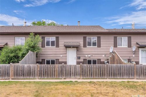 2b-514 Main St, Martensville, SK, S0K0A2 | Card Image