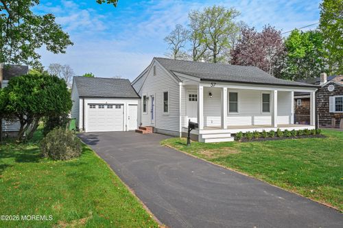 57 Villa Pl, Eatontown, NJ, 07724-1632 | Card Image