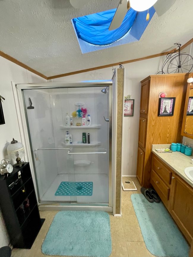 2135 Hillview Dr, Home with 3 bedrooms, 3 bathrooms and 2 parking in Princeton IL | Image 17