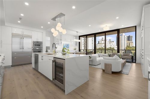 unit-902-2425 Peachtree Rd Ne, Atlanta, GA, 30305-4396 | Card Image