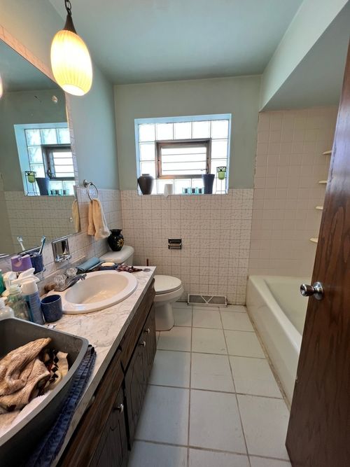 3649 W 56th Pl, Chicago, IL, 60629-3822 | Card Image