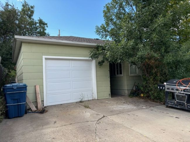 View of garage | Image 5
