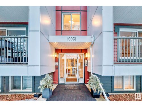 20-10931 83 St Nw, Edmonton, AB, T5H1M2 | Card Image