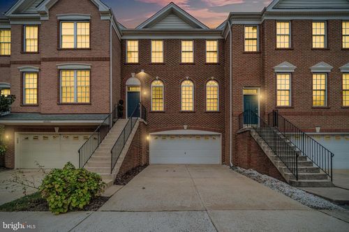 25192 Whippoorwill Ter, CHANTILLY, VA, 20152-6698 | Card Image