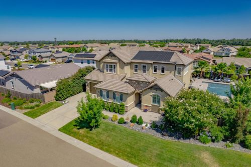 4340 Majestic Prince Way, Roseville, CA, 95747-9627 | Card Image