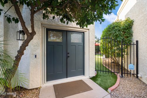 9690 N 105th St, Scottsdale, AZ, 85258-6048 | Card Image
