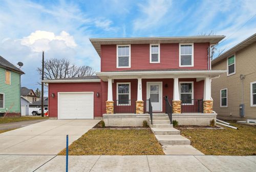 319 Iowa St, Waterloo, IA, 50703-3866 | Card Image