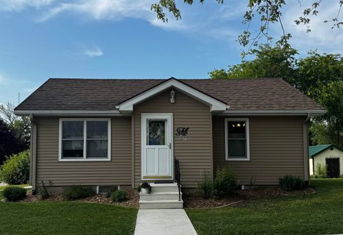 207 5th St Sw, West Bend, IA, 50597-5014 | Card Image