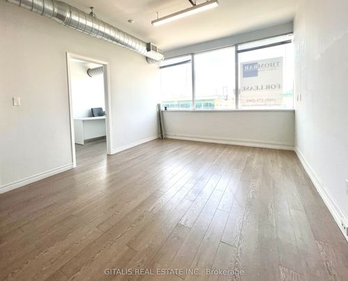 200-105 Brockhouse Rd, Etobicoke, ON, M8W2W8 | Card Image