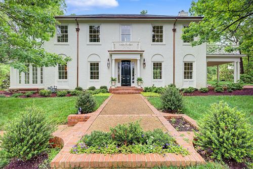 4428 Sheppard Pl, Nashville, TN, 37205-3848 | Card Image