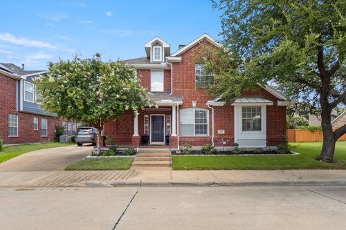 423 Southridge Way, Irving, TX, 75063-4298 | Card Image