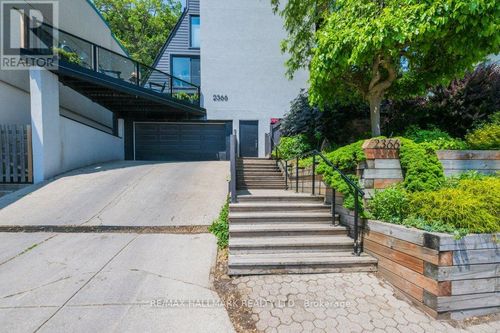 2-2366 Queen St E, Scarborough, ON, M4E1H4 | Card Image