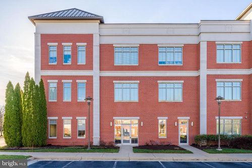 110-19441 Golf Vista Plz, Leesburg, VA, 20176-8270 | Card Image