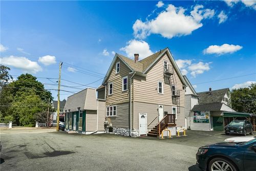 1340 Cranston Street, Cranston, RI, 02920 | Card Image