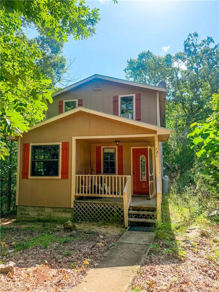 Residential in Eureka Springs