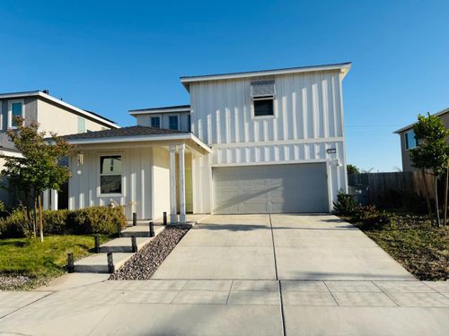 5843 W Laguna Avenue, Fresno, CA, 93722 | Card Image