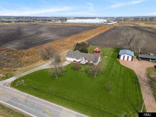 26110 W Maple Rd, Waterloo, NE, 68069-5622 | Card Image