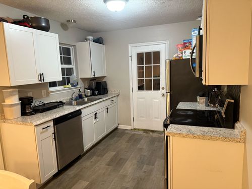 401 Jefferson Pike, La Vergne, TN, 37086-2914 | Card Image