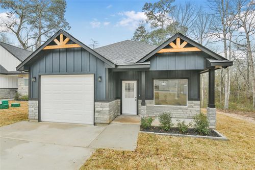 15117 Austin Rd, Willis, TX, 77378-3723 | Card Image